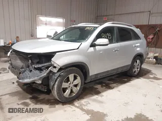 2012 Kia Sorento EX with VIN 5XYKU4A29CG285803, listed as a IAAI auction lot 41588493 with 171,891 mi miles. Bid and sale history available at carsss.com. Image 17.