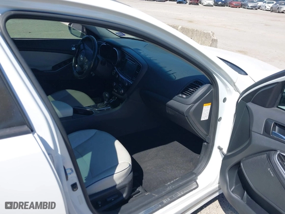 2014 Kia Optima Hybrid EX with VIN KNAGN4AD9E5068071, listed as a IAAI auction lot 41777990 with 144,795 mi miles. Bid and sale history available at carsss.com. Image 5.