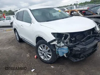 2017 Nissan Rogue S z VIN KNMAT2MT4HP537081, wystawiony jako IAAI lot #42080555 z przebiegiem 196 107 mil mil oraz . Historia ofert i sprzedaży dostępna na DreamBid. Obrazek 1.