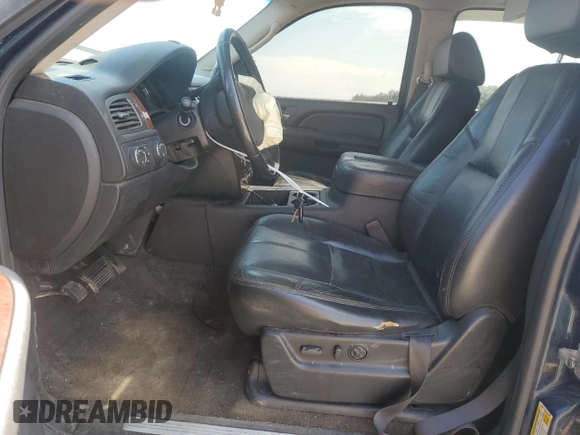2007 Chevrolet Tahoe LT z VIN 1GNFK13007J135545, wystawiony jako Copart lot #48027025 z przebiegiem Nie podano mil oraz Szkoda całkowita • Salvage title. Historia ofert i sprzedaży dostępna na DreamBid. Obrazek 7.