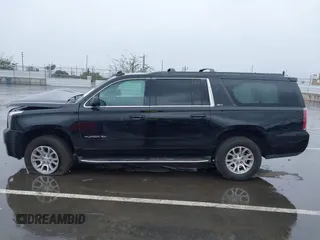 2017 GMC Yukon XL SLT with VIN 1GKS1GKC8HR393859, listed as a IAAI auction lot 41707823 with 79,072 mi miles. Bid and sale history available at carsss.com. Image 14.