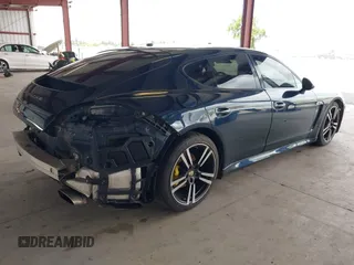 2011 Porsche Panamera with VIN WP0AA2A78BL011452, listed as a IAAI auction lot 41916700 with 91,729 mi miles and . Bid and sale history available at DreamBid. Image 4.