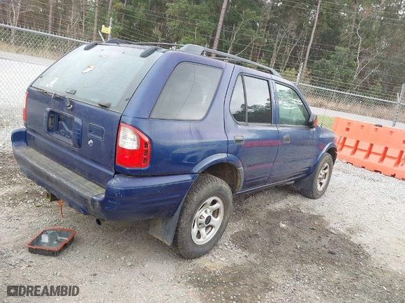 2002 Isuzu Rodeo S with VIN 4S2CK58W824315044, listed as a IAAI auction lot 41532841 with 285,951 mi miles. Bid and sale history available at carsss.com. Image 4.