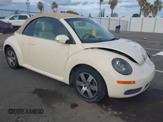 2006 Volkswagen Beetle with VIN 3VWRG31Y36M313765, listed as a IAAI auction lot 41610684 with 124,170 mi miles and . Bid and sale history available at DreamBid. Image 1.