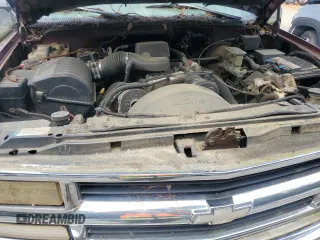 1998 Chevrolet Suburban with VIN 1GNEC16R6WJ357136, listed as a Copart auction lot 62788285 with 3,593,212 mi miles and Clean title. Bid and sale history available at DreamBid. Image 11.