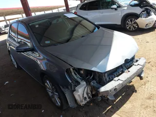 2013 Volkswagen Golf TDI z VIN WVWDM7AJ7DW092040, wystawiony jako IAAI lot #42023196 z przebiegiem 113 591 mil mil oraz . Historia ofert i sprzedaży dostępna na DreamBid. Obrazek 1.