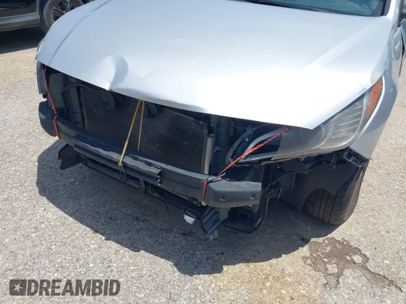 2017 Hyundai Sonata 2.4L with VIN 5NPE24AF2HH443209, listed as a IAAI auction lot 42190884 with 174,678 mi miles and . Bid and sale history available at carsss.com. Image 6.