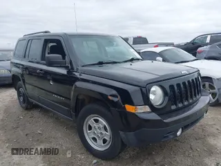 2016 Jeep Patriot Sport z VIN 1C4NJPBA9GD734320, wystawiony jako IAAI lot #41762036 z przebiegiem 121 945 mil mil oraz . Historia ofert i sprzedaży dostępna na DreamBid. Obrazek 1.