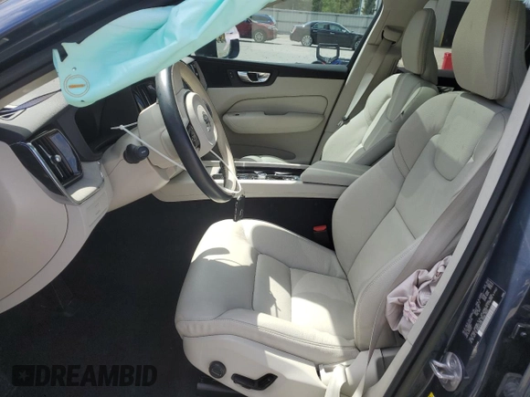 2023 Volvo XC60 Plus Bright Theme с VIN YV4L12DN5P1212759, выставлен на аукционе Copart как лот 51783925 с пробегом 17 771 миль миль и Списание • Salvage title. История ставок и продаж доступна на DreamBid. Изображение 7.