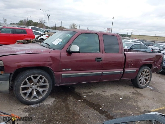 2001 Chevrolet Silverado 1500 LS with VIN 2GCEC19T411197082, listed as a IAAI auction lot 41272040 with 342,016 mi miles. Bid and sale history available at carsss.com. Image 14.