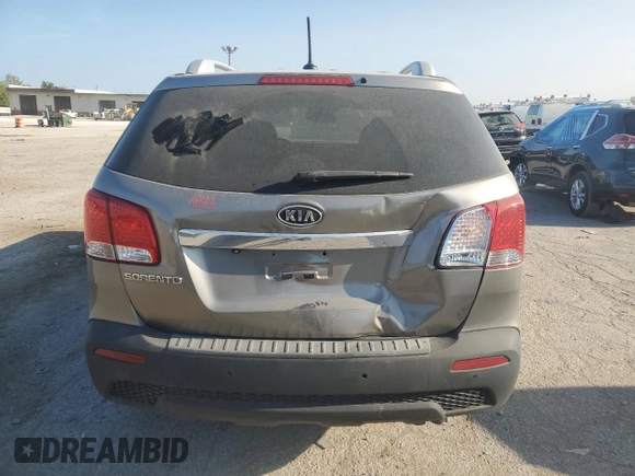 2012 Kia Sorento LX with VIN 5XYKTDA62CG228798, listed as a Copart auction lot 68251484 with 118,618 mi miles and Salvage Title. Bid and sale history available at carsss.com. Image 6.