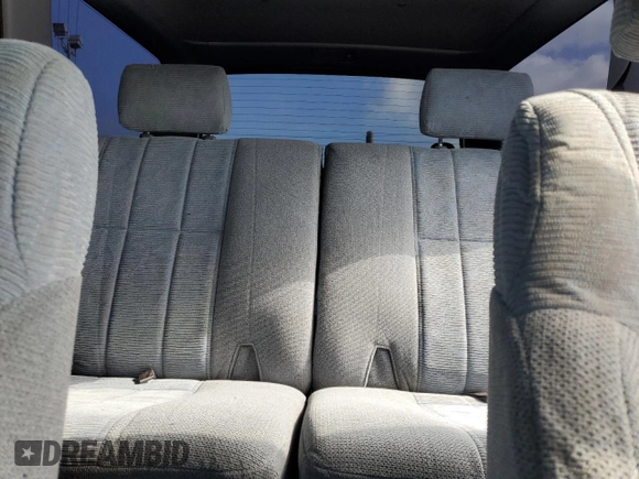 2000 Toyota 4Runner SR5 z VIN JT3GN86R4Y0159902, wystawiony jako Copart lot #57287845 z przebiegiem 174 742 mil mil oraz Szkoda całkowita • Salvage title. Historia ofert i sprzedaży dostępna na DreamBid. Obrazek 10.
