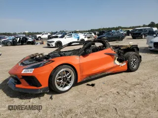 2021 Chevrolet Corvette 2LT with VIN 1G1YB2D40M5102910, listed as a Copart auction lot 45354185 with 0 mi miles and Non Repairable. Bid and sale history available at carsss.com. Image 1.