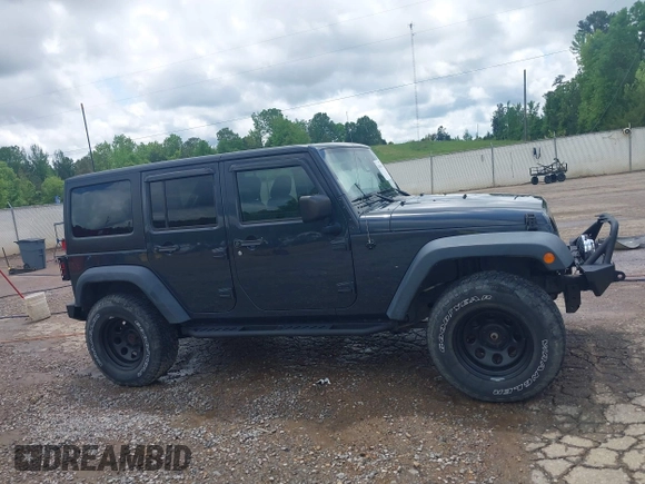 2018 Jeep Wrangler Unlimited Sport S with VIN 1C4BJWDG1JL849635, listed as a IAAI auction lot 42060964 with 60,405 mi miles and . Bid and sale history available at DreamBid. Image 13.