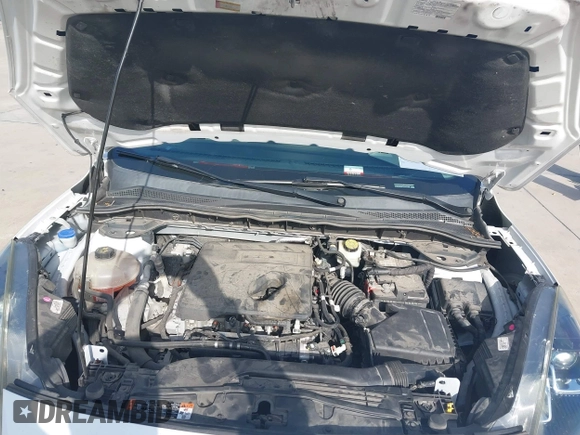 2020 Ford Escape SE z VIN 1FMCU0G67LUA10190, wystawiony jako IAAI lot #42533228 z przebiegiem 135 961 mil mil oraz . Historia ofert i sprzedaży dostępna na DreamBid. Obrazek 10.