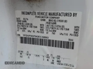 2016 Ford F-550 XL с VIN 1FDUF5GT9GEC32893, выставлен на аукционе Copart как лот 61276675 с пробегом 72 707 миль миль и Списание • Salvage title. История ставок и продаж доступна на DreamBid. Изображение 10.