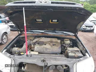 2004 Toyota 4Runner SR5 with VIN JTEBU14R348011721, listed as a IAAI auction lot 42266523 with 295,016 mi miles and . Bid and sale history available at DreamBid. Image 10.