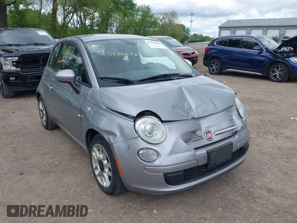2015 FIAT 500 Pop с VIN 3C3CFFAR2FT590195, выставлен на аукционе IAAI как лот 42186618 с пробегом 131 007 миль миль и . История ставок и продаж доступна на DreamBid. Изображение 1.