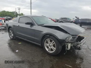 2014 Ford Mustang V6 with VIN 1ZVBP8AM7E5249200, listed as a Copart auction lot 53744875 with 198,627 mi miles and Salvage Title. Bid and sale history available at carsss.com. Image 4.