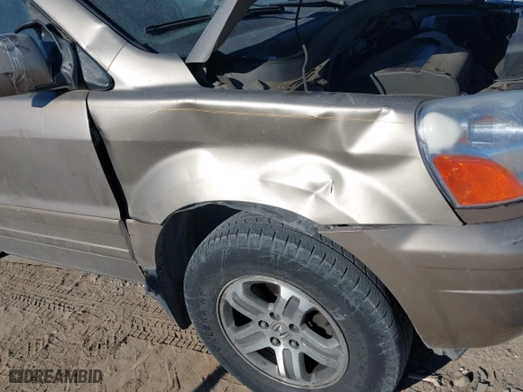 2003 Honda Pilot EX with VIN 2HKYF18563H604120, listed as a IAAI auction lot 41297222 with 248,748 mi miles. Bid and sale history available at carsss.com. Image 6.
