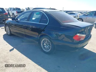 2001 BMW 5 Series 530iA with VIN WBADT634X1CF04145, listed as a IAAI auction lot 41651022 with 190,069 mi miles. Bid and sale history available at carsss.com. Image 3.