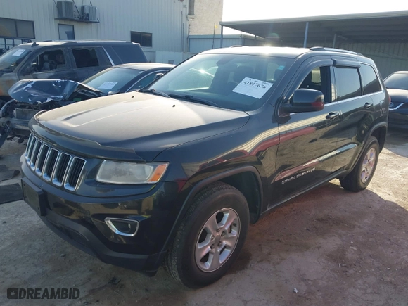 2014 Jeep Grand Cherokee Laredo with VIN 1C4RJEAG4EC136764, listed as a IAAI auction lot 41817676 with 133,943 mi miles. Bid and sale history available at carsss.com. Image 17.