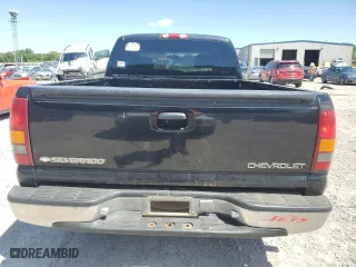 2001 Chevrolet Silverado 1500 LS with VIN 2GCEC19T111342482, listed as a Copart auction lot 54454385 with 302,583 mi miles and Clean Title. Bid and sale history available at carsss.com. Image 6.