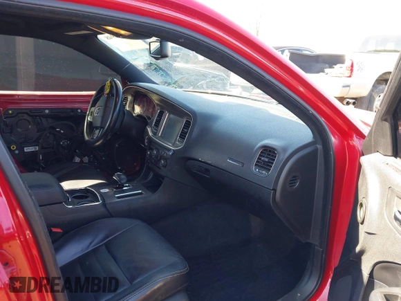 2012 Dodge Charger SXT with VIN 2C3CDXHG7CH264185, listed as a IAAI auction lot 41676948 with 190,980 mi miles. Bid and sale history available at carsss.com. Image 5.