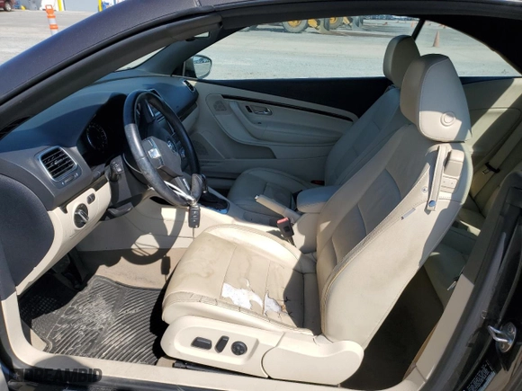 2013 Volkswagen Eos Lux with VIN WVWFW8AHXDV002312, listed as a Copart auction lot 74955834 with NaN miles and Salvage Title. Bid and sale history available at carsss.com. Image 7.
