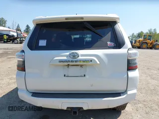 2016 Toyota 4Runner Limited with VIN JTEBU5JR2G5336832, listed as a IAAI auction lot 42107567 with 148,420 mi miles and . Bid and sale history available at DreamBid. Image 17.