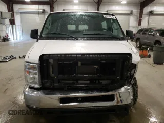 2010 Ford Econoline Passenger XL z VIN 1FBSS3BL8ADA62210, wystawiony jako Copart lot #69939574 z przebiegiem 111 593 mil mil oraz Szkoda całkowita • Salvage title. Historia ofert i sprzedaży dostępna na DreamBid. Obrazek 5.