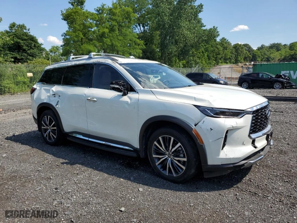 2022 Infiniti QX60 SENSORY with VIN 5N1DL1GS2NC335753, listed as a Copart auction lot 62420844 with 24,042 mi miles and Salvage Title. Bid and sale history available at carsss.com. Image 4.