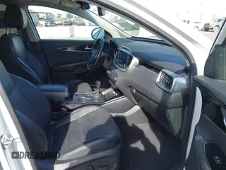 2016 Kia Sorento SX with VIN 5XYPK4A55GG083584, listed as a IAAI auction lot 41414740 with 58,035 mi miles. Bid and sale history available at carsss.com. Image 5.