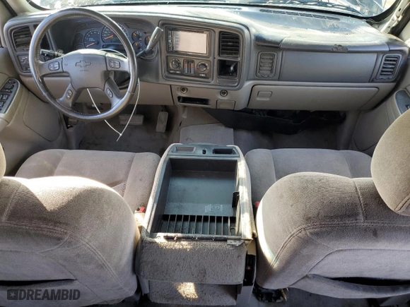 2005 Chevrolet Avalanche LS with VIN 3GNEC12Z75G142905, listed as a Copart auction lot 43927515 with 178,169 mi miles and Salvage Title. Bid and sale history available at carsss.com. Image 8.