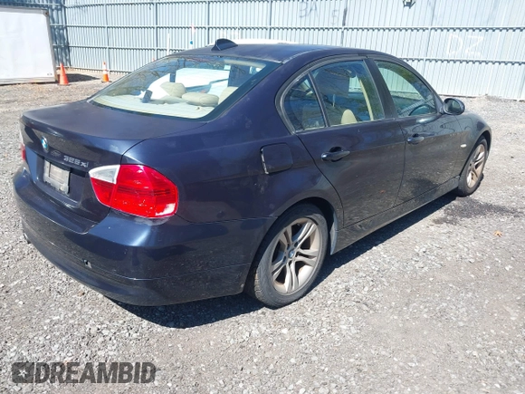 2008 BMW 3 Series 328xi with VIN WBAVC93588K037819, listed as a IAAI auction lot 41911286 with 130,808 mi miles and . Bid and sale history available at DreamBid. Image 4.