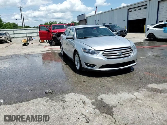 2018 Ford Taurus SEL z VIN 1FAHP2E85JG124787, wystawiony jako Copart lot #61688035 z przebiegiem 145 841 mil mil oraz Szkoda całkowita • Salvage title. Historia ofert i sprzedaży dostępna na DreamBid. Obrazek 13.