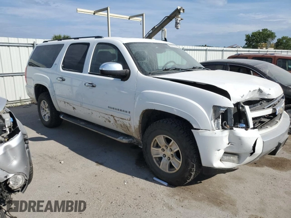 2008 Chevrolet Suburban LT w/3LT with VIN 3GNFK16308G186374, listed as a Copart auction lot 66781034 with 268,063 mi miles and Salvage Title. Bid and sale history available at carsss.com. Image 4.