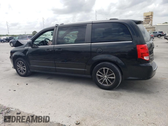 2017 Dodge Grand Caravan SXT with VIN 2C4RDGCG3HR749616, listed as a Copart auction lot 55267925 with 101,333 mi miles and Salvage Title. Bid and sale history available at DreamBid. Image 2.