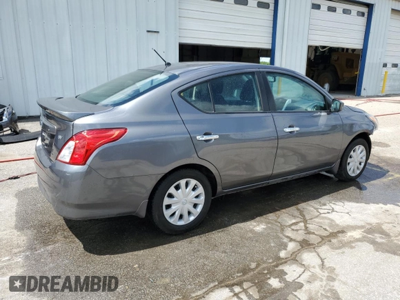 2017 Nissan Versa SV with VIN 3N1CN7AP5HL868242, listed as a Copart auction lot 60839025 with 39,965 mi miles and Salvage title. Bid and sale history available at DreamBid. Image 3.