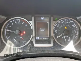 2022 Toyota Tacoma SR5 with VIN 3TMBZ5DN7NM033163, listed as a Copart auction lot 56769525 with 82,060 mi miles and Salvage title. Bid and sale history available at DreamBid. Image 9.