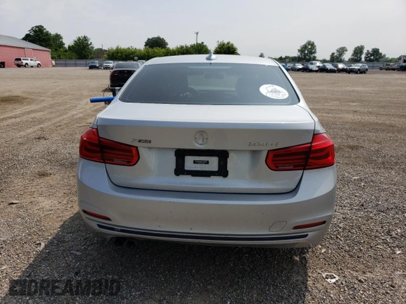 2018 BMW 3 Series 330i xDrive with VIN WBA8D9C54JEM34426, listed as a Copart auction lot 60487205 with 158,224 mi miles and Salvage title. Bid and sale history available at DreamBid. Image 6.