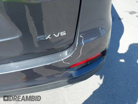 2019 Kia Sorento EX V6 with VIN 5XYPH4A55KG457294, listed as a IAAI auction lot 41641756 with 104,388 mi miles. Bid and sale history available at carsss.com. Image 20.