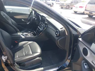 2015 Mercedes-Benz C 300 Luxury with VIN 55SWF4KB0FU024371, listed as a IAAI auction lot 42056336 with 50,530 mi miles and . Bid and sale history available at DreamBid. Image 5.
