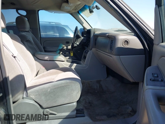 2005 Chevrolet Tahoe Z71 with VIN 1GNEC13T75R269616, listed as a IAAI auction lot 42529693 with 321,143 mi miles and . Bid and sale history available at DreamBid. Image 5.