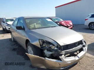 2003 Honda Accord LX z VIN JHMCM56303C042380, wystawiony jako IAAI lot #42004696 z przebiegiem 330 023 mil mil oraz . Historia ofert i sprzedaży dostępna na DreamBid. Obrazek 1.