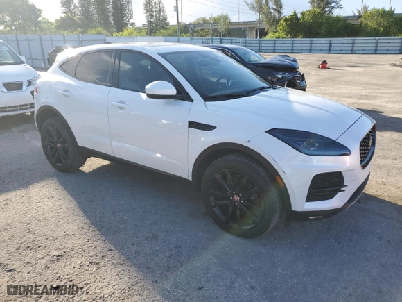 2022 Jaguar E-PACE SE with VIN SADFP2FX4N1030498, listed as a Copart auction lot 61425734 with 17,521 mi miles and Salvage Title. Bid and sale history available at carsss.com. Image 4.