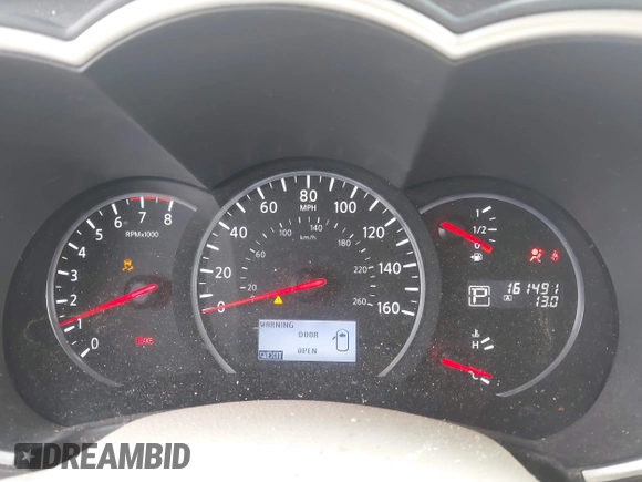 2014 Nissan Quest SL with VIN JN8AE2KP5E9100582, listed as a IAAI auction lot 42106685 with 161,491 mi miles. Bid and sale history available at carsss.com. Image 7.
