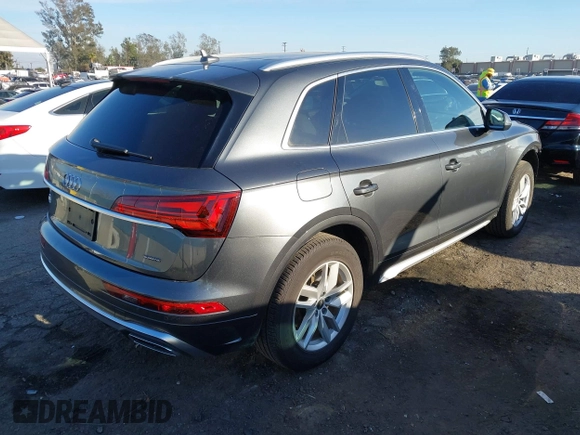 2023 Audi Q5 S line Premium with VIN WA1GAAFY7P2137461, listed as a IAAI auction lot 41621439 with 21,100 mi miles. Bid and sale history available at carsss.com. Image 4.
