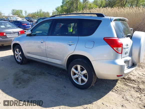 2008 Toyota RAV4 Ltd with VIN JTMBK31V985071386, listed as a IAAI auction lot 42068551 with 213,805 mi miles. Bid and sale history available at carsss.com. Image 3.