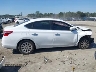 2017 Nissan Sentra SR with VIN 3N1AB7AP1HY328681, listed as a IAAI auction lot 41664590 with 179,454 mi miles and . Bid and sale history available at carsss.com. Image 14.